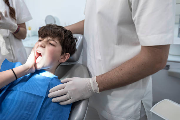 Best Broken or Cracked Tooth Emergency Dentist in Mineola, TX